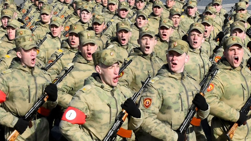Russia boosts size of armed forces by 170,000 troops
