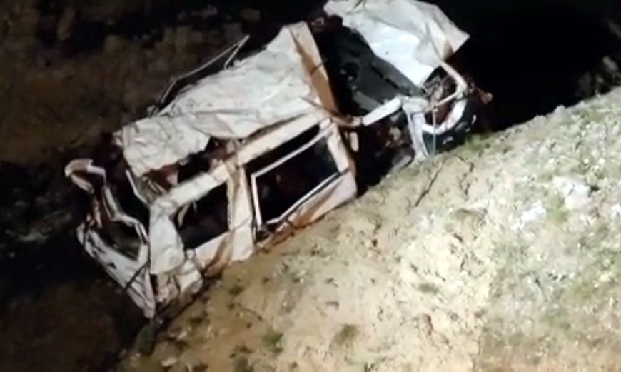 7 tourists killed in Zojila Pass road accident