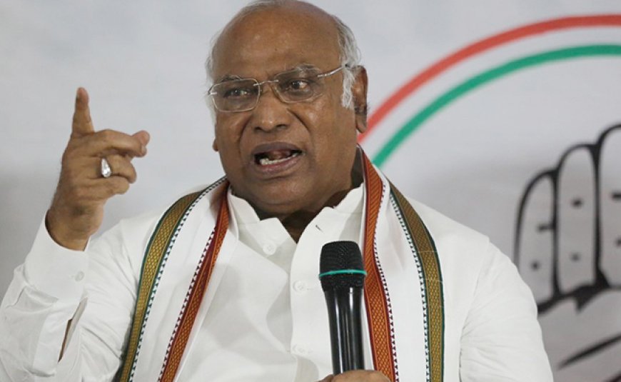 Mamata proposes Kharge as India bloc's prime ministerial candidate