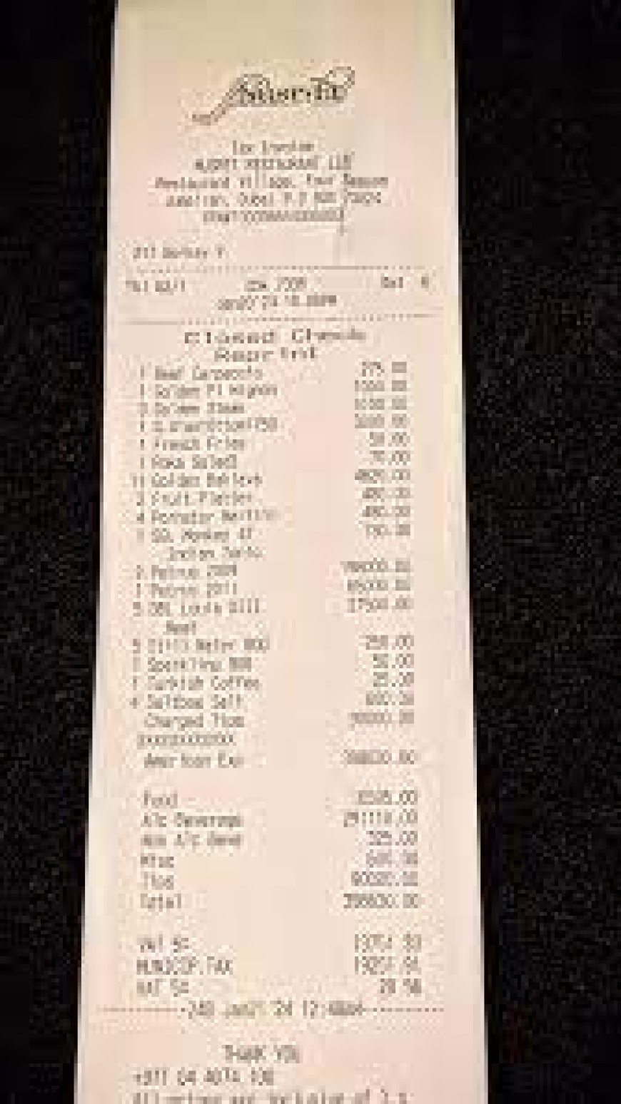 Diners pay over ₹20 lakh in tips at Salt Bae's Dubai restaurant, netizens baffled