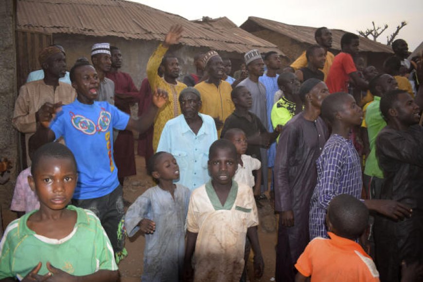 Nigeria abduction: At least 28 schoolchildren escape captors
