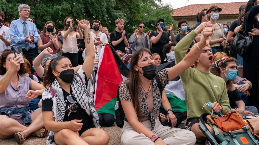 Hundreds of university students arrested in US as Gaza war protests spread