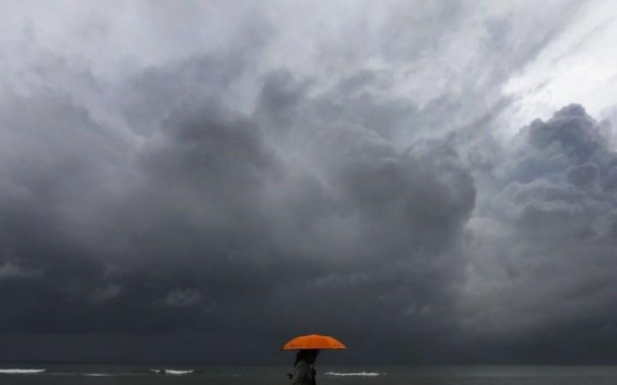 Heavy rains likely in Maharashtra, Goa & Karnataka; heatwave to continue in some parts: IMD