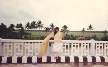 കഥകൾ, ജീവിതത്തിന്റെ കണ്ണാടികൾ: സപ്ന അനു  ബി ജോർജ്
