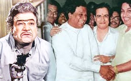 Musings: Why didn't three close range shots from a real .420 Webley & Scott revolver kill actors MGR and M R Radha?