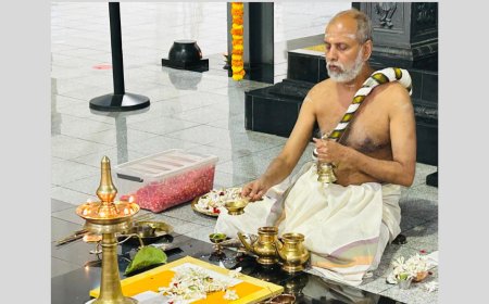 ഡാളസ് ശ്രീ ഗുരുവായൂരപ്പൻ ക്ഷേത്ര പ്രതിഷ്ഠാദിന വാർഷികം - 2025