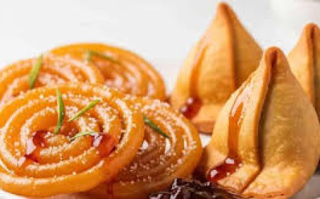 സമൂസയിലും  ജിലേബിയിലും  മുന്നറിയിപ്പ് ലേബലുകൾ ഇല്ലെന്ന് ആരോഗ്യ മന്ത്രാലയം