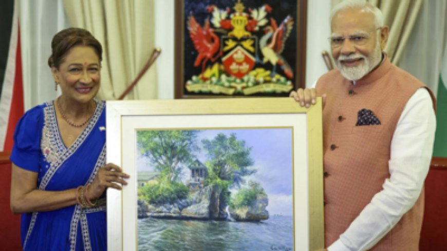 Bihar ki beti: Modi hails Trinidad & Tobago PM's Indian roots