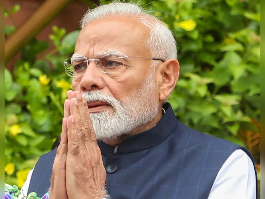 PM condoles Achuthanandan's death, says he devoted many years to public service