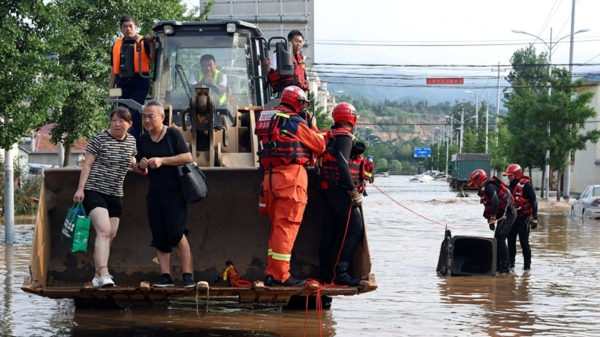 More than 30 killed in nursing home hit by Beijing floods
