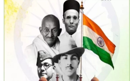 ഗാന്ധിക്ക് മുകളിൽ സവര്ക്കര്'; പെട്രോളിയം മന്ത്രാലയത്തിന്റെ സ്വാതന്ത്ര്യ ദിന പോസ്റ്റർ വിവാദത്തിൽ