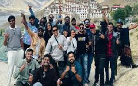 ഹിമാചലിലെ മിന്നൽ പ്രളയത്തിൽ കുടുങ്ങി മലയാളികൾ