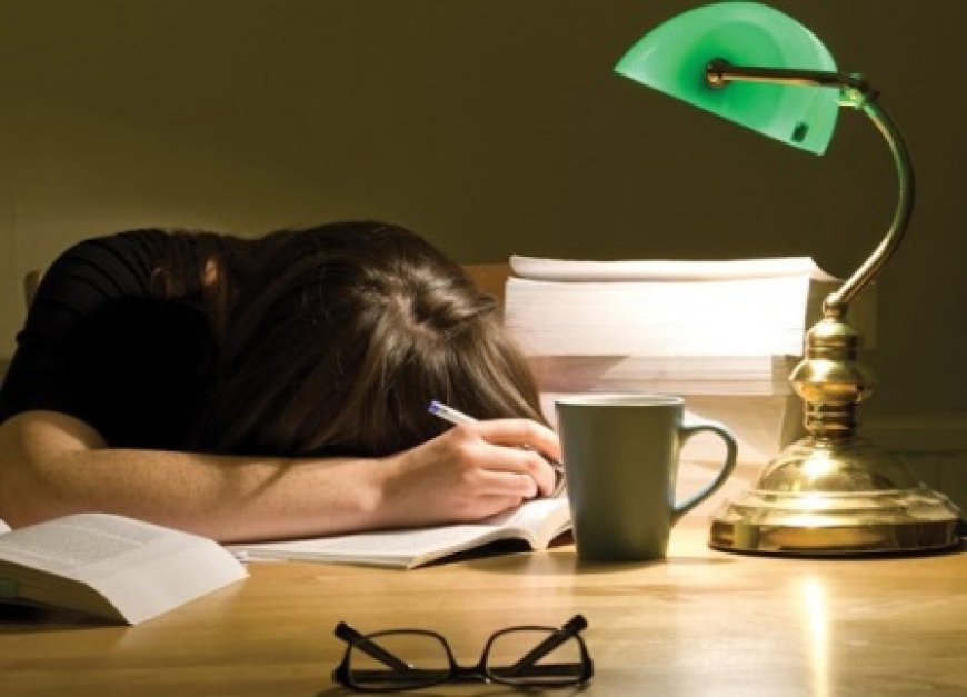 Delhi University professor's message to student who worked till 3:49 am goes viral