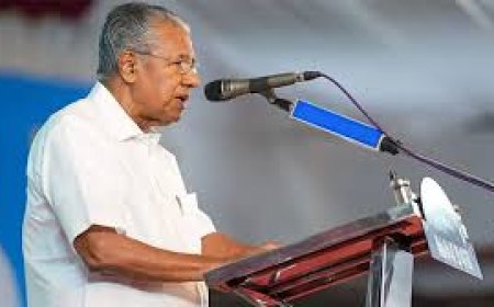 ഭിന്നിപ്പിക്കാനല്ല, മനുഷ്യരെ  ഒരുമിപ്പിക്കാനാണ് ഗുരു പഠിപ്പിച്ചത്; മുഖ്യമന്ത്രി