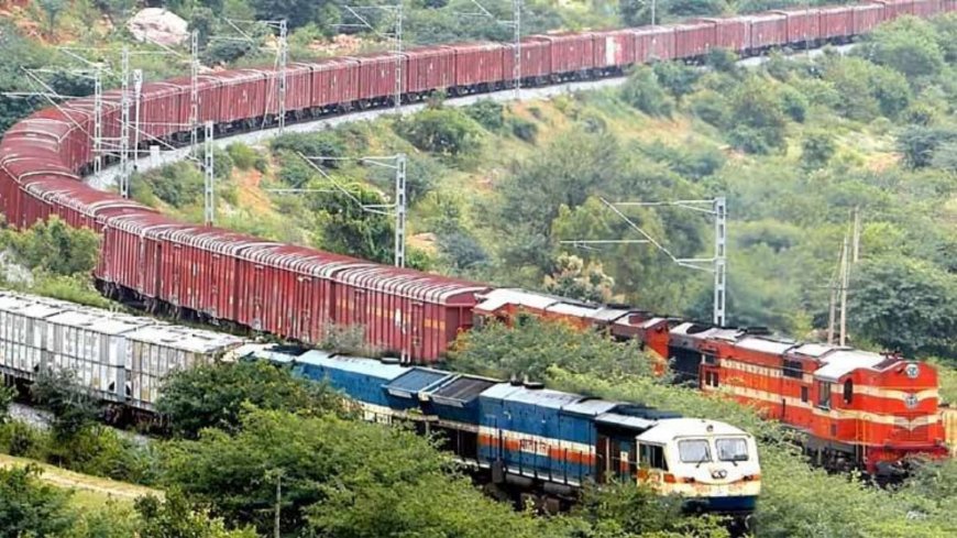 Railways freight earnings touch highest-ever at ₹14,000 crore in August