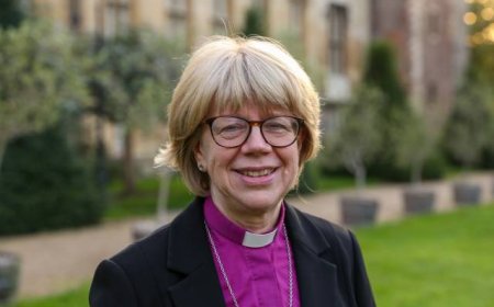 Dame Sarah Mullally named first female Archbishop of Canterbury