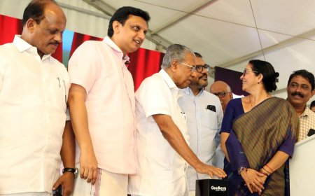 CM faces protest during Kozhikode market inauguration, slams Oppn