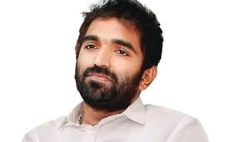 അതൃപ്തിക്ക് പിന്നാലെ ചാണ്ടി ഉമ്മന് എഐസിസിയിൽ പുതിയ പദവി
