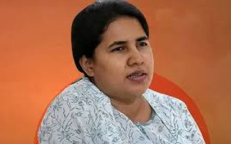 മാസപ്പടി കേസിൽ സിബിഐ അന്വേഷണം ആവശ‍്യപ്പെട്ടുള്ള ഹർജി പരിഗണിക്കുന്നതിൽ നിന്ന് ജഡ്ജി പിന്മാറി