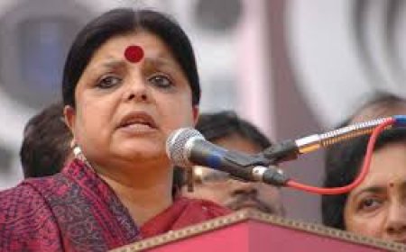 കെ പി സി സിക്ക്  ദീപാദാസ് മുന്ഷി കണ്വീനറായി 17 അംഗ കോര് കമ്മിറ്റി