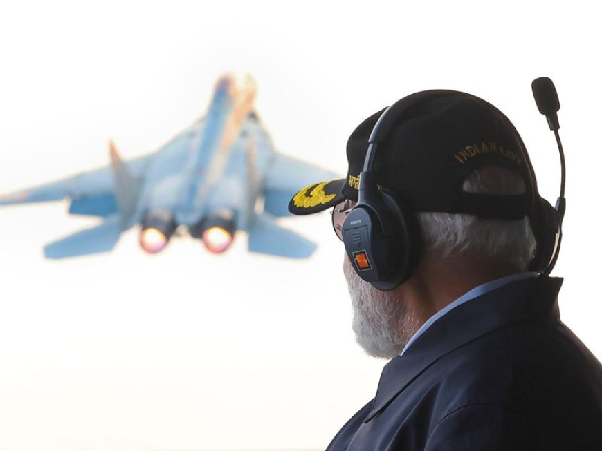 PM spends Diwali onboard indigenous aircraft carrier he dedicated to nation 3 years ago