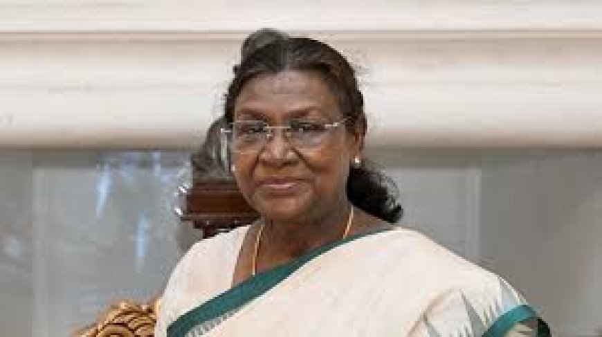 രാഷ്ട്രപതി ദ്രൗപദി മുര്‍മു കേരളത്തിലെത്തി, നാളെ ശബരിമലയില്‍