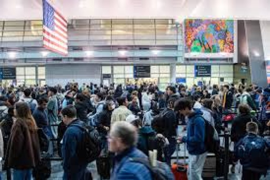US to photograph green card, visa holders entering and leaving from Dec