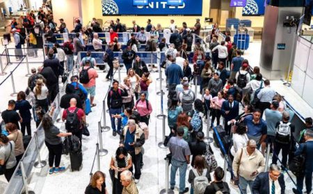 More than 1,400 flights cancelled as US air traffic cuts enter second day