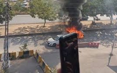 പാകിസ്ഥാനിൽ സ്ഫോടനം; 12 പേർ കൊല്ലപ്പെട്ടു