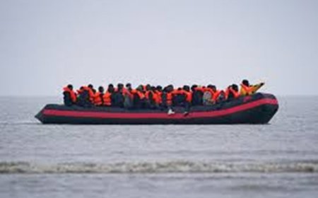 Refugees to face 20-year wait to settle permanently under asylum reforms