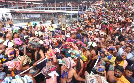Heavy rush in Sabarimala; devotees complain of no facilities, lack of management