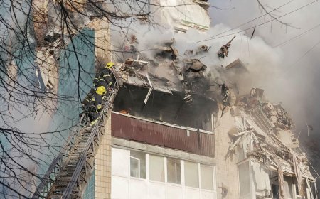 Children among 25 killed in one of Russia's deadliest strikes on western Ukraine