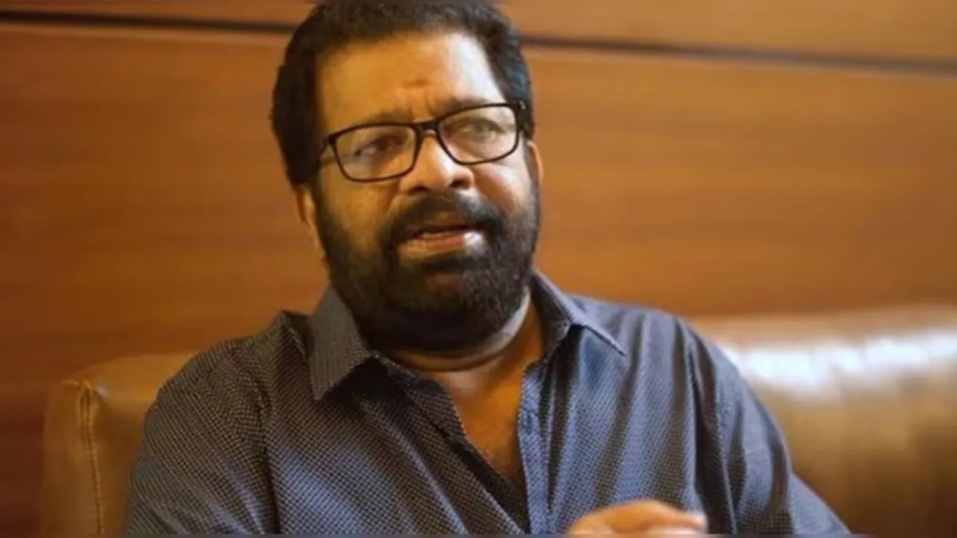 'കോടതിവിധി മാനിക്കുന്നു, കോൺഗ്രസിനൊപ്പം തുടരും'; വി എം വിനു