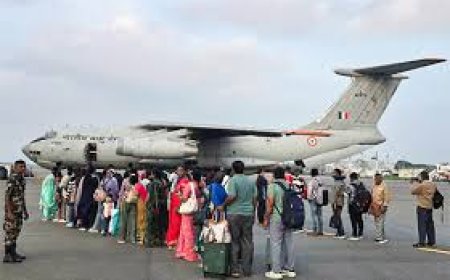 ഡിറ്റ് വാ ചുഴലിക്കാറ്റ്: ശ്രീലങ്കയിൽ കുടുങ്ങിയ 237 മലയാളികൾ തിരുവനന്തപുരത്ത് തിരിച്ചെത്തി