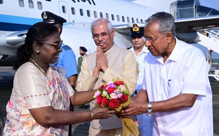 President attends Navy Day celebrations in Thiruvananthapuram