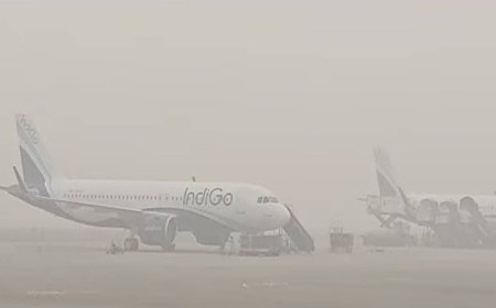 Delhi fog: Air India, IndiGo warn of flight delays