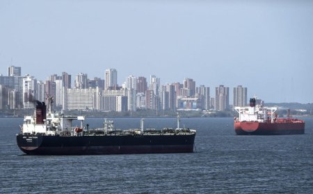 US seizes second oil tanker off Venezuela's coast