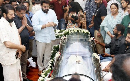 Last rites of Sreenivasan performed with full state honours; Malayalam cinema bids farewell