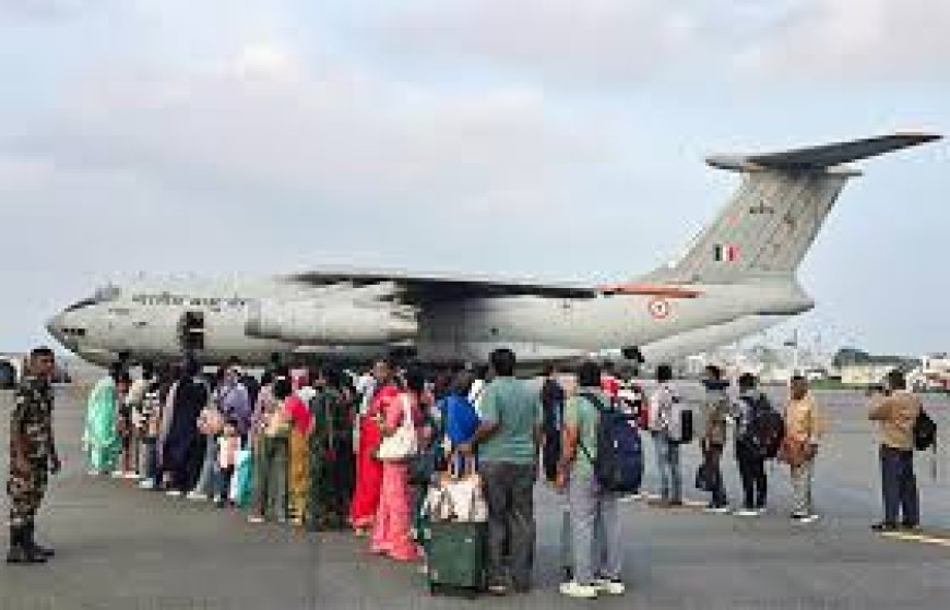 ഡിറ്റ് വാ ചുഴലിക്കാറ്റ്: ശ്രീലങ്കയിൽ കുടുങ്ങിയ 237 മലയാളികൾ തിരുവനന്തപുരത്ത് തിരിച്ചെത്തി