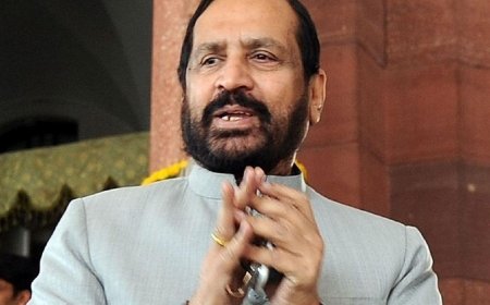 Suresh Kalmadi, former Union Minister and Congress leader, passes away at 81