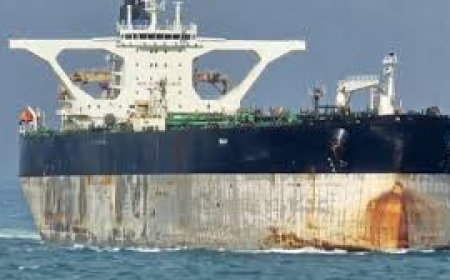 റഷ്യൻ പതാകയുള്ള എണ്ണക്കപ്പൽ പിടിച്ചെടുത്ത് അമേരിക്ക