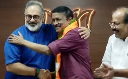 Left loyalist Reji Lukose joins BJP