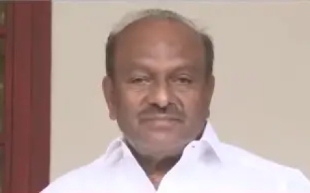 HC slams SIT for dilly-dallying on arrest of top cop's father in Sabarimala heist case