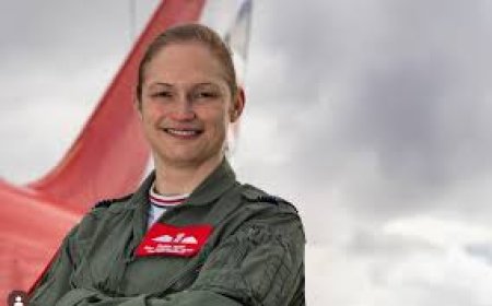 World-famous Red Arrows aerobatics team gets its first female commander