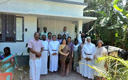 മനോജിനും കുടുംബത്തിനും സ്നേഹവീടൊരുക്കി ഫ്രണ്ട്‌സ് ഓഫ് തിരുവല്ല ഹൂസ്റ്റൺ; ഗൃഹപ്രവേശം നടത്തി