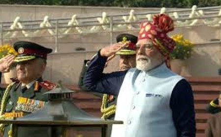 77 - മത് റിപ്പബ്ലിക് ദിനാഘോഷത്തിൽ രാജ്യം; കർത്തവ്യ പഥിൽ സൈന്യത്തിന്‍റെ ശക്തി പ്രകടനം