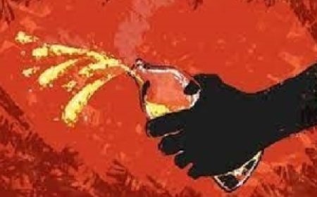 ആസിഡ് ആക്രമണങ്ങൾക്ക് കടുത്ത  ശിക്ഷ നൽകണമെന്ന് സുപ്രീം കോടതി