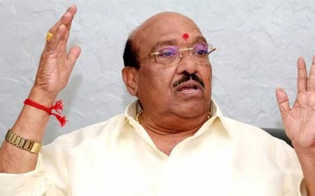 Vellapalli accuses IUML of controlling UDF, flags ‘love jihad’