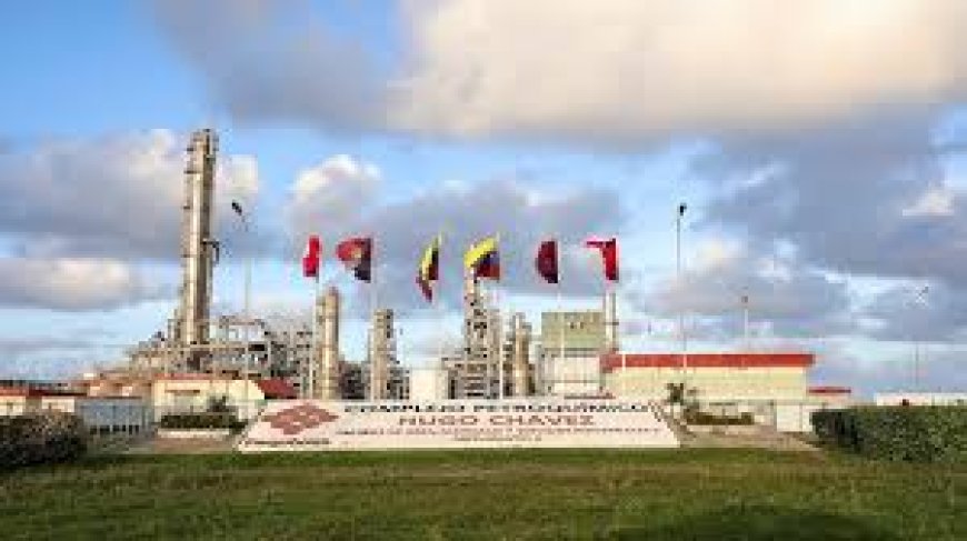 Trump signs order to ‘protect’ Venezuelan oil revenue, says seizure could undermine US efforts in country