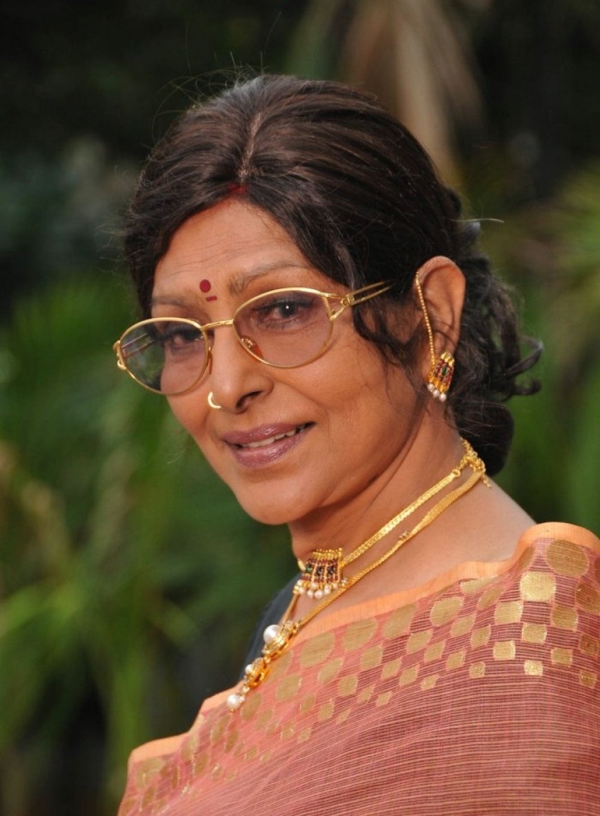 ജെ.സി ഡാനിയേൽ പുരസ്കാരം നടി ശാരദയ്ക്ക്